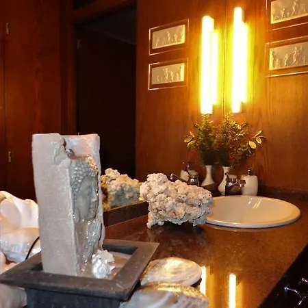 Satori B&B - Adults Only Bed and Breakfast