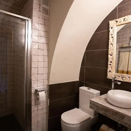 Satori B&B - Adults Only 3* Sant Joan de les Abadesses