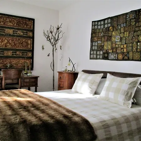 Bed & Breakfast Satori B&B - Adults Only Sant Joan de les Abadesses
